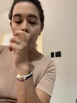 Emilia Bakerr online show from 03/03/25, 06:13