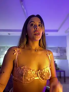 Emilia Bakerr online show from 01/22/25, 09:32