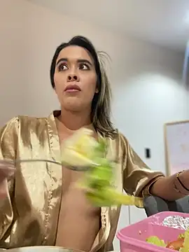 Emilia Bakerr online show from 03/11/25, 06:19