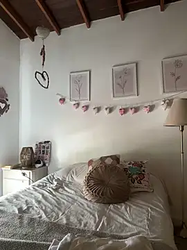 Emilia Bakerr online show from 03/11/26, 06:35