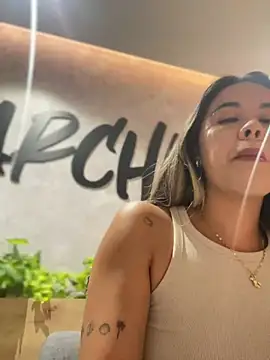 Emilia Bakerr online show from 01/21/25, 05:41