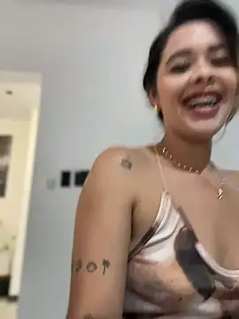 Emilia Bakerr online show from 02/12/25, 06:30