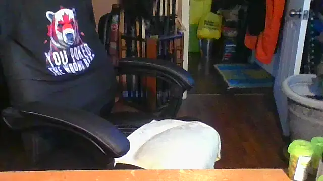 Daremeknot online show from 03/14/26, 11:11