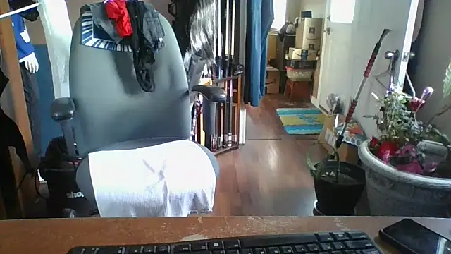 Daremeknot online show from 03/19/25, 02:13