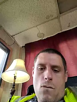 Dut421xh online show from 10/25/25, 02:39