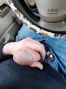 Dut421xh online show from 12/21/25, 09:37