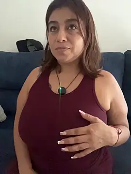 MrsFoucher online show from 11/30/25, 09:26