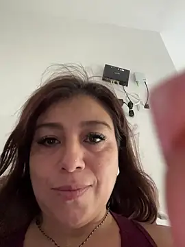 MrsFoucher online show from 10/26/25, 08:53