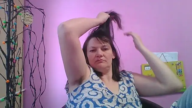 Lucinka1 online show from 03/18/25, 03:44