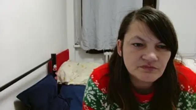 Lucinka1 online show from 11/30/25, 04:19