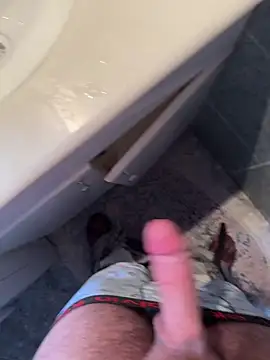 Snapshot of ThePussyLoverr_ chatting on 10/24/25, 12:59 ThePussyLoverr online show from 10/24/25, 12:59