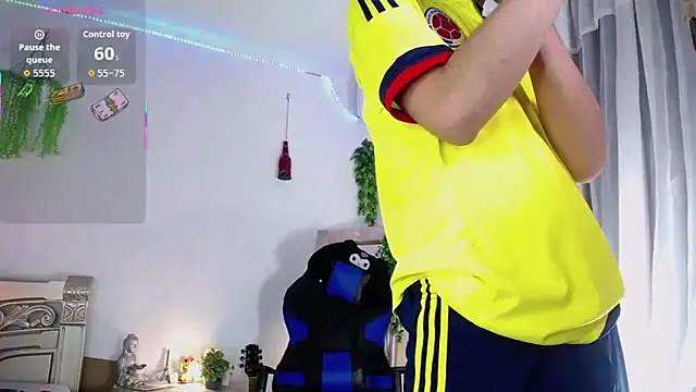 huge armound online show from 10/12/25, 12:45