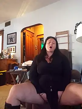 sweetkitty111 online show from 11/17/25, 05:17