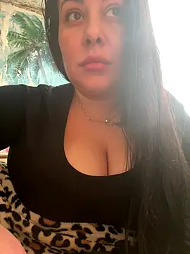 DaisyStreet online show from 12/19/25, 08:06