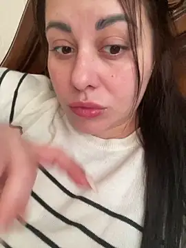 DaisyStreet online show from 04/07/26, 03:52