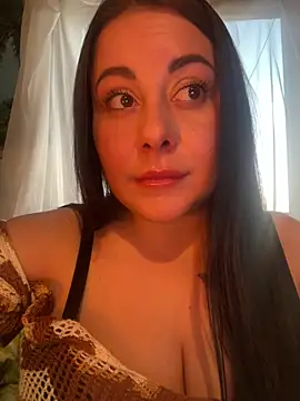 DaisyStreet online show from 04/25/26, 04:59