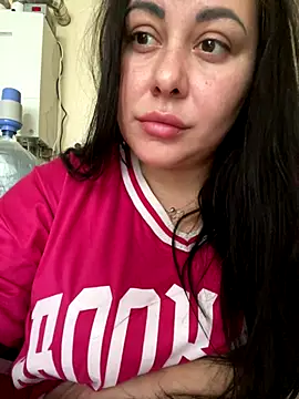 DaisyStreet online show from 10/28/25, 09:30