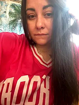 DaisyStreet online show from 11/14/25, 10:52