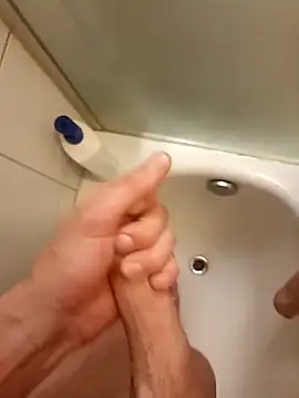 victortt online show from 10/10/25, 06:09