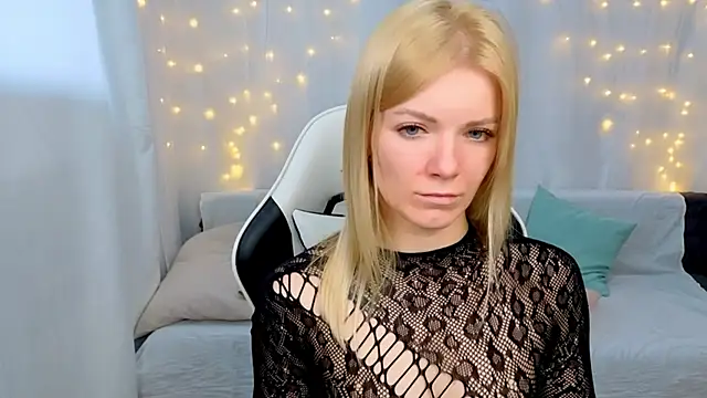 Lily Daviss online show from 04/23/26, 03:24