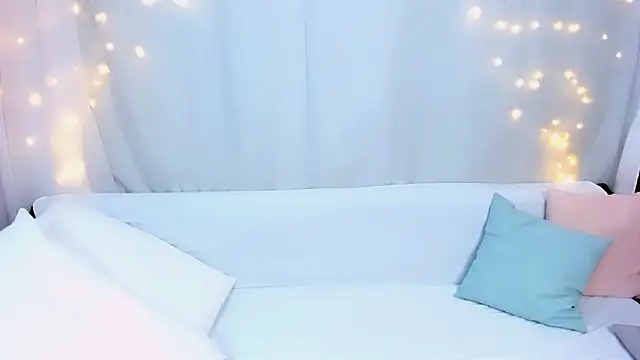 Lily Daviss online show from 03/16/26, 02:41