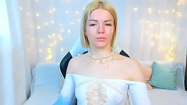 Lily Daviss online show from 05/12/26, 02:52