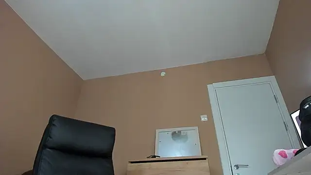 KaylaLaine online show from 01/15/26, 06:50