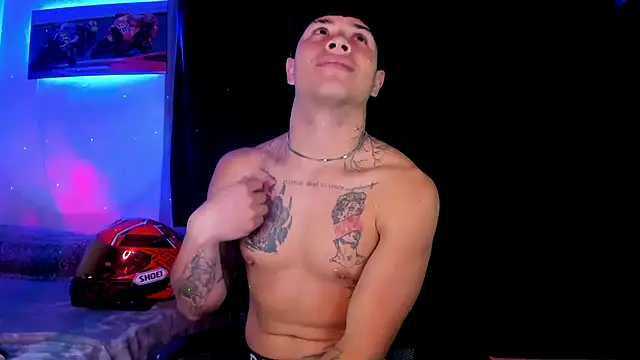 Dominic Biker   online show from 12/26/24, 06:41