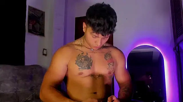 Snapshot of Dominic_Biker__ chatting on 06/16/26, 04:12 Dominic Biker online show from 06/16/26, 04:12
