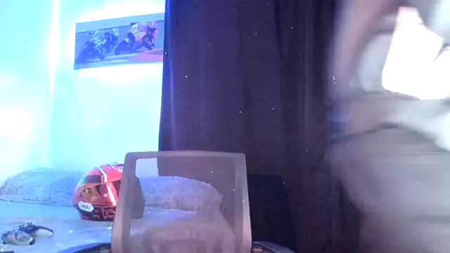 Dominic Biker   online show from 12/29/24, 04:38