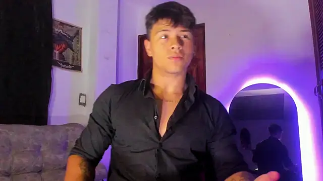 Dominic Biker   online show from 05/11/26, 03:52