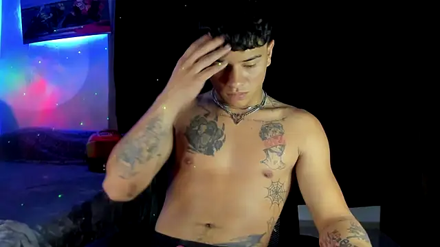 Dominic Biker   online show from 12/18/24, 04:31