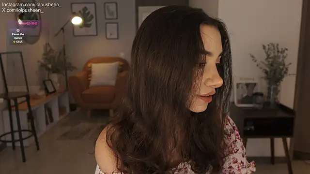 JulietteDee online show from 05/01/26, 07:52
