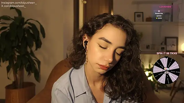 Snapshot of JulietteDee chatting on 01/08/26, 10:27 JulietteDee online show from 01/08/26, 10:27