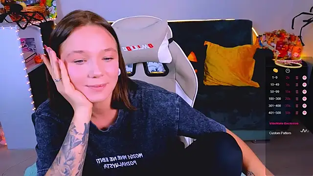 Karen morris online show from 10/30/25, 07:33