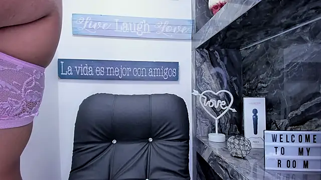 miss danika online show from 02/21/26, 11:01