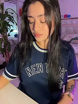 lucianaroy online show from 03/15/26, 11:12