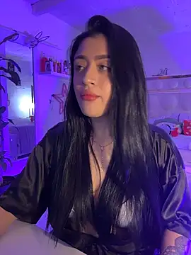 lucianaroy online show from 03/29/26, 11:17