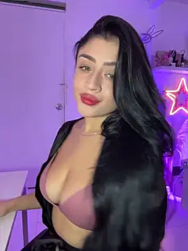 lucianaroy online show from 12/21/25, 01:19