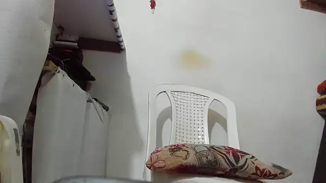 hugo3918  online show from 04/04/26, 03:02