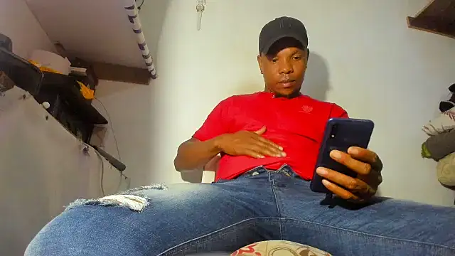 hugo3918  online show from 01/05/26, 11:52