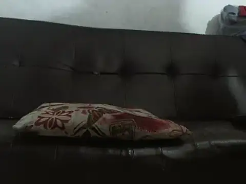 Snapshot of hugo3918_ chatting on 03/16/25, 01:49 hugo3918 online show from 03/16/25, 01:49