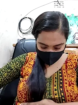 Ritusri Dotta online show from 04/19/26, 05:14