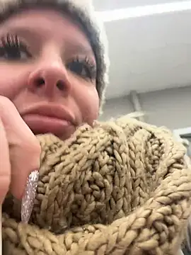 LikaCat online show from 12/02/25, 02:12