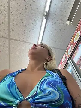 LikaCat online show from 04/03/26, 01:45