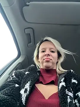 LikaCat online show from 10/30/25, 01:59