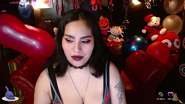 kureiji hentaii online show from 11/15/25, 01:53