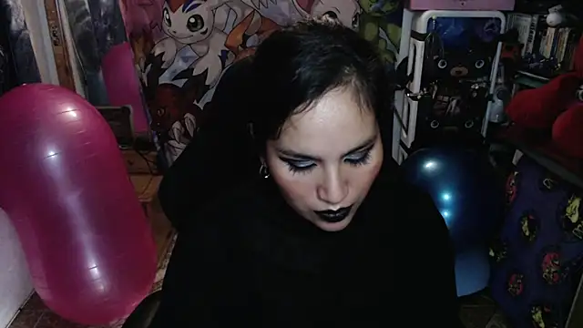 kureiji hentaii online show from 05/17/26, 01:05