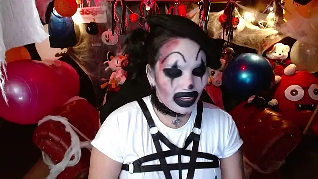 kureiji hentaii online show from 10/18/25, 08:44