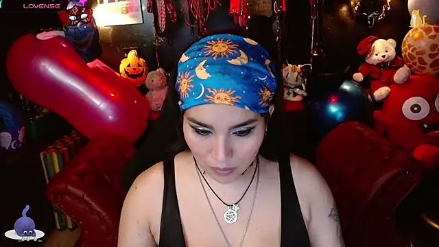 kureiji hentaii online show from 11/27/25, 01:39